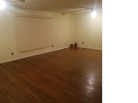 4th image of 10618 Forestdale Ln