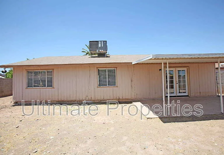 707 N 95th Dr — Photo 17