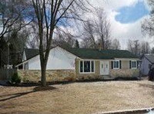 W157N9790 Glenwood Rd, Germantown, WI 53022