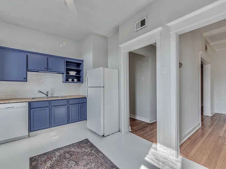 4957 McPherson Ave #D — Photo 3