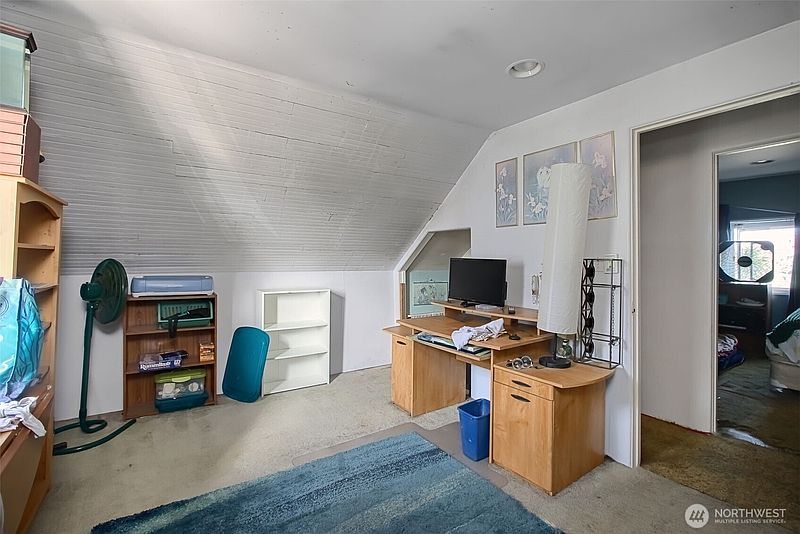5th image of 1621 E 32nd Street