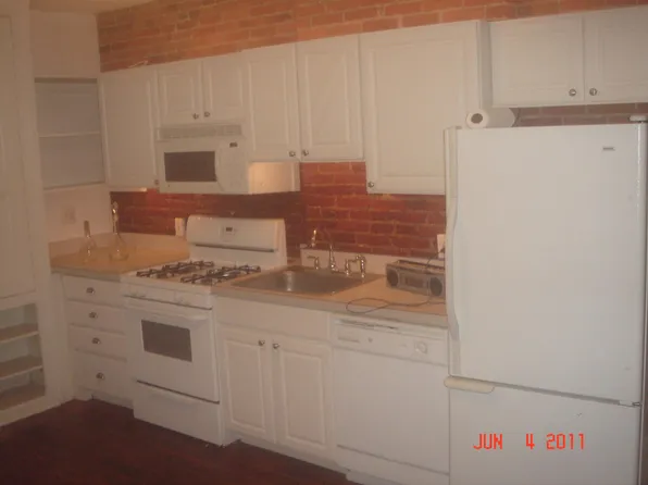 121 S Walnut St #A, West Chester, PA 19382