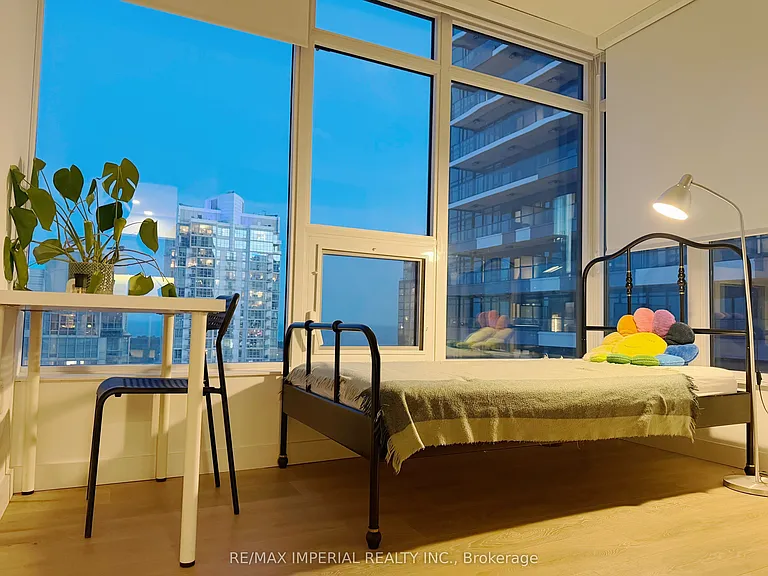 1 Concord Cityplace Way #4210 — Photo 9