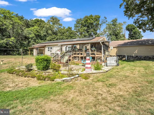 1514 Longs Gap Rd, Carlisle, PA 17013