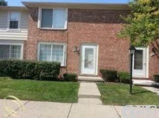 24557 Seaton Circuit E, Warren, MI 48091