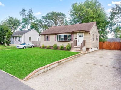 170 Davidson Street, Wyandanch, NY, 11798