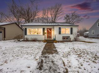 822 Harrison St, Belding, MI 48809