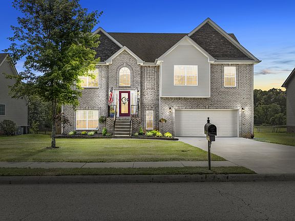 2nd image of 853 E Accipiter Cir