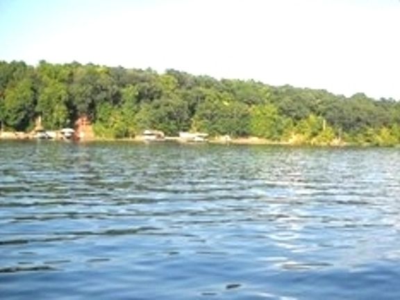 3rd image of 885 Fair Haven Dr