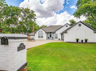 8902 Ellerslie Cir, Granbury, TX 76049