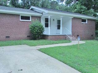 4 Danwood Ct, Simpsonville, SC 29680