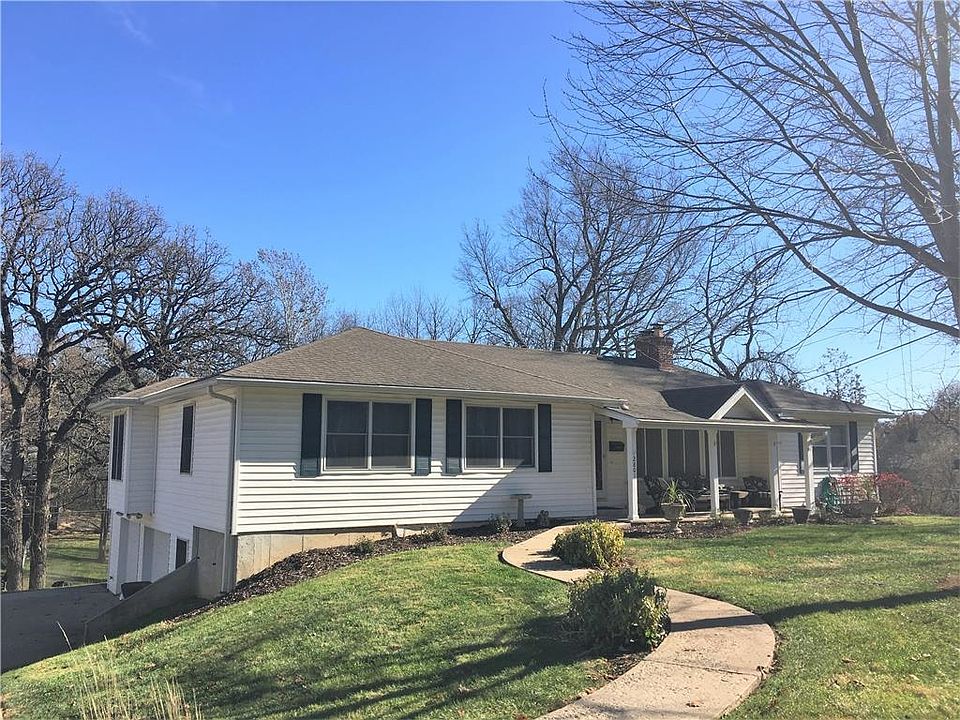 1st image of 2801 Whitman Dr