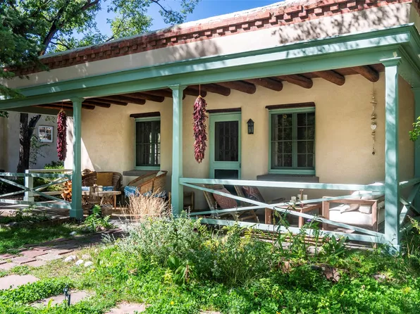 404 San Antonio St, Santa Fe, NM 87505