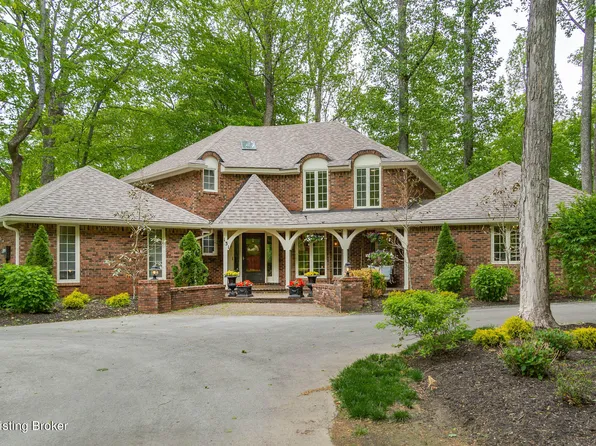 131 Rosswoods Dr, Pewee Valley, KY 40056