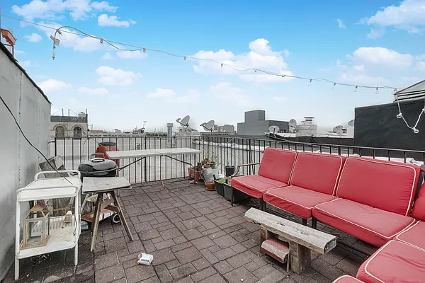 Rented by Compass | media 1