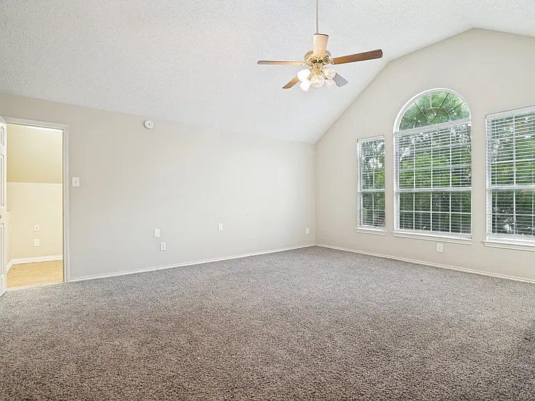 7414 Silver Lake Dr — Photo 27
