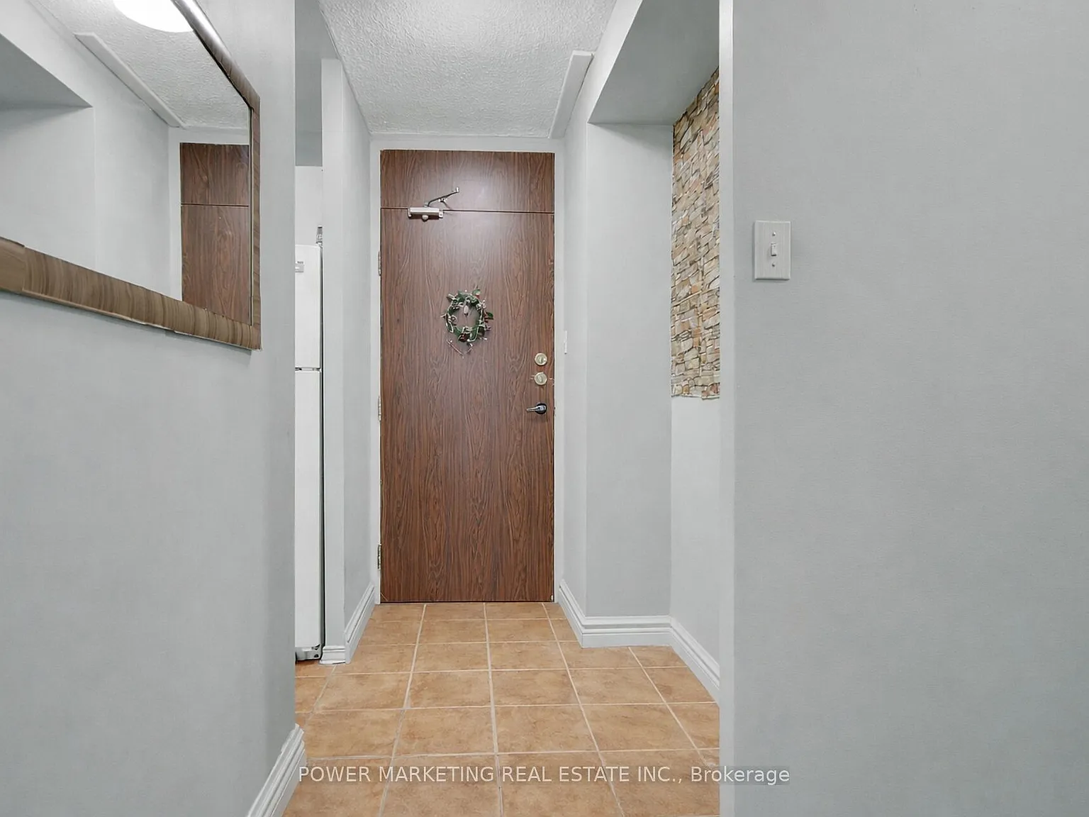 3 bed, $2,700 — Photo 4