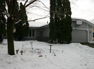 1255 Dunberry Ln, Eagan, MN 55123