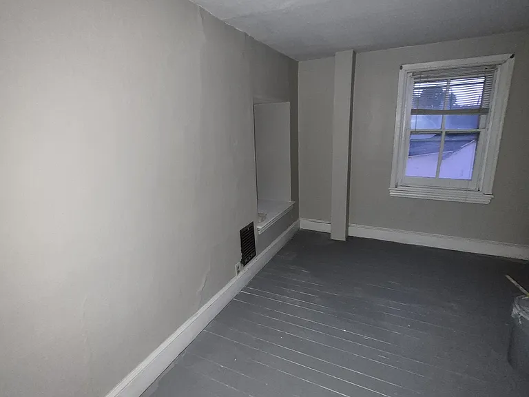 381 Stewart Ave — Photo 8