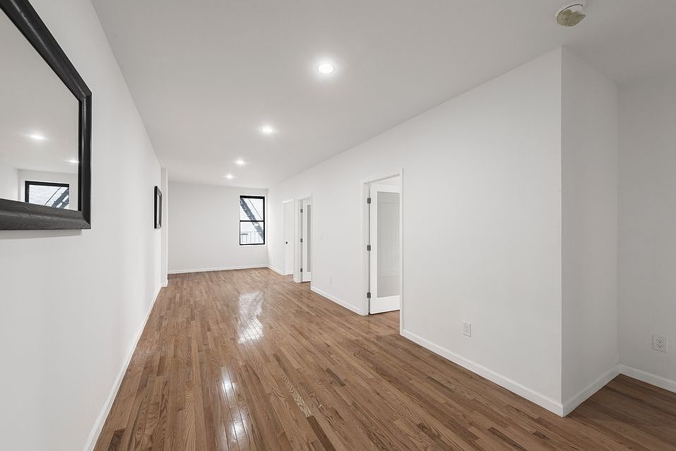 1st image of 470 W 159th St APT 2W