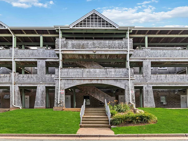 11 Horizon Ct #214 — Photo 26