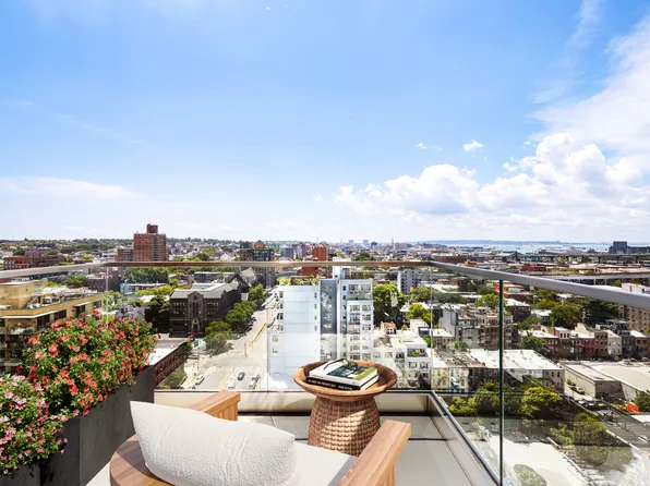 380 4th Avenue image 1 of 28