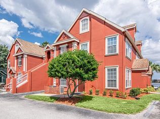 9288 Lake Chase Island Way #9288, Tampa, FL 33626