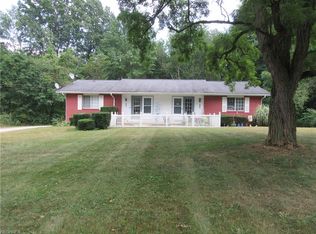 2743 & 2747 Long Rd, Uniontown, OH 44685