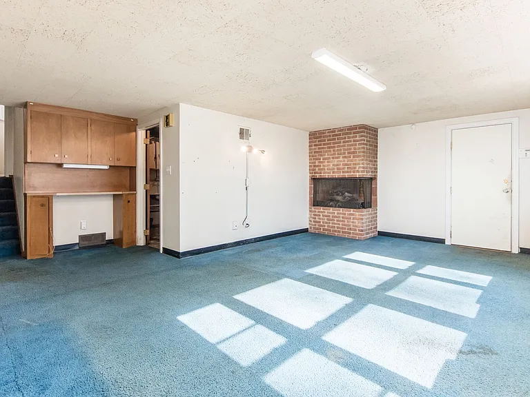 2591 Charing Rd #E — Photo 26