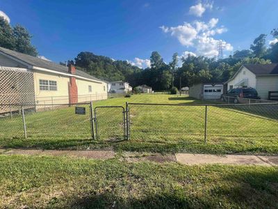 1822 Sycamore St, Kenova, WV, 25530