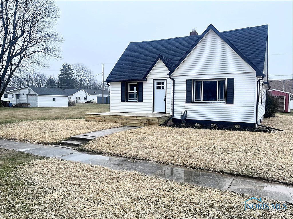 423 Henry St, Woodville, OH 43469 Zillow