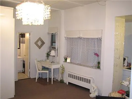 Rented by AJ Clarke | media 28