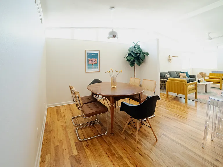 3259 Binyon St — Photo 7