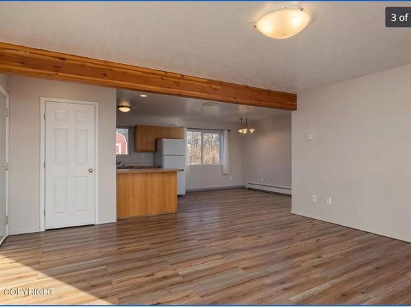 9649 W Schulz Dr