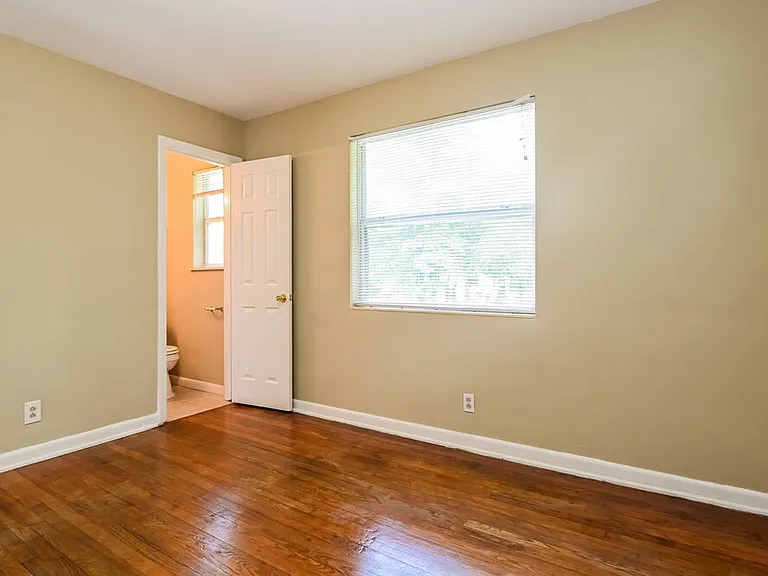 2615 Ligustrum Rd — Photo 19