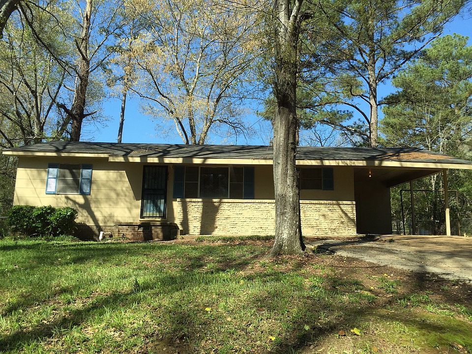 1st image of 2923 Teresa Dr