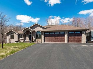 4823 Oak Ridge Dr, Hermantown, MN 55811