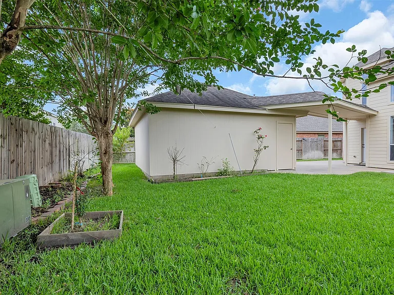 10626 Cortland Ridge Ln — Photo 40