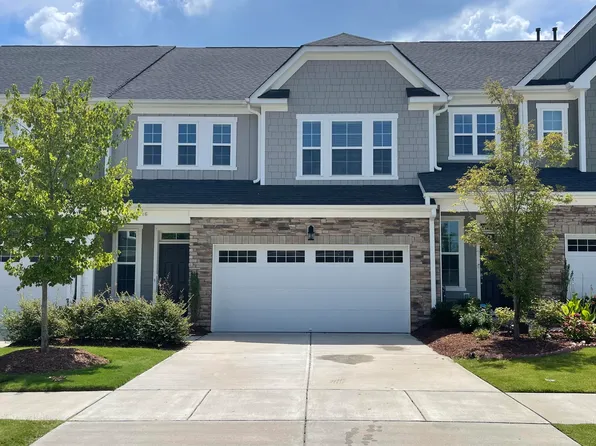 1016 Craigmeade Dr, Morrisville, NC 27560