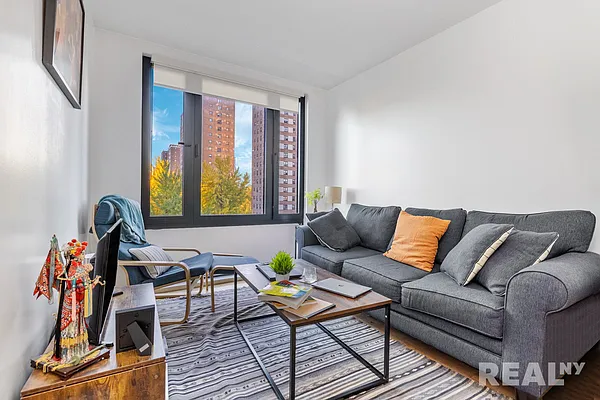 Rented by REAL New York | media 1