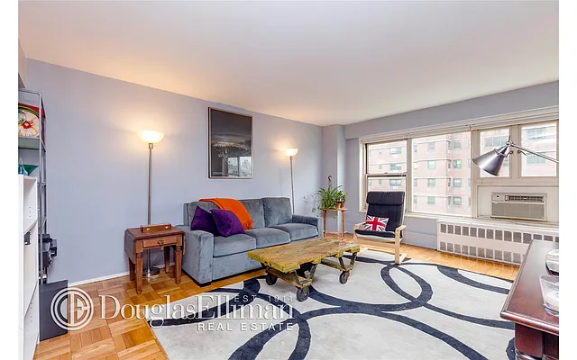 Sold by Douglas Elliman | media 7