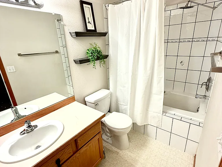 1321 E Elderberry Cir — Photo 7