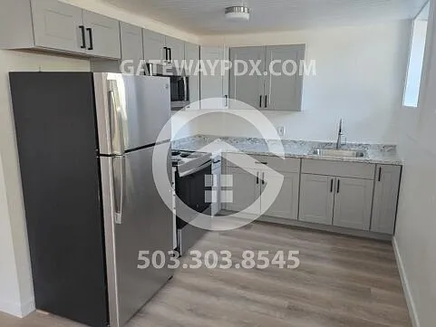 843 Liberty Street. NE — Photo 4