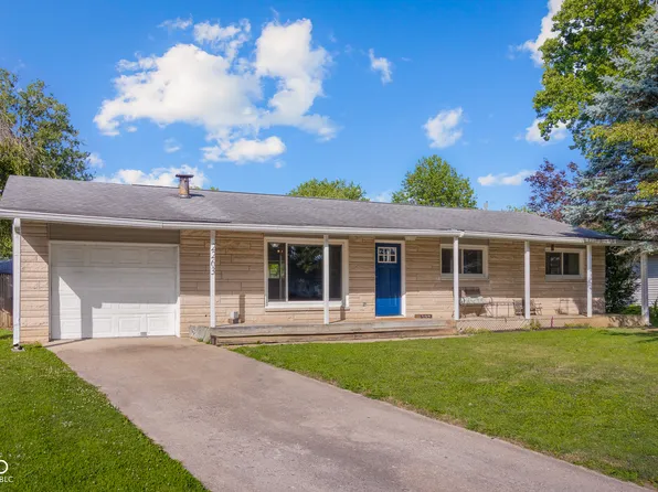 2263 Chandler Ln, Columbus, IN 47203