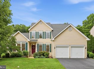 3934 Sweet Briar Ln, Frederick, MD 21704