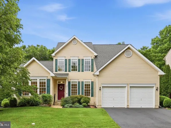 3934 Sweet Briar Ln, Frederick, MD 21704