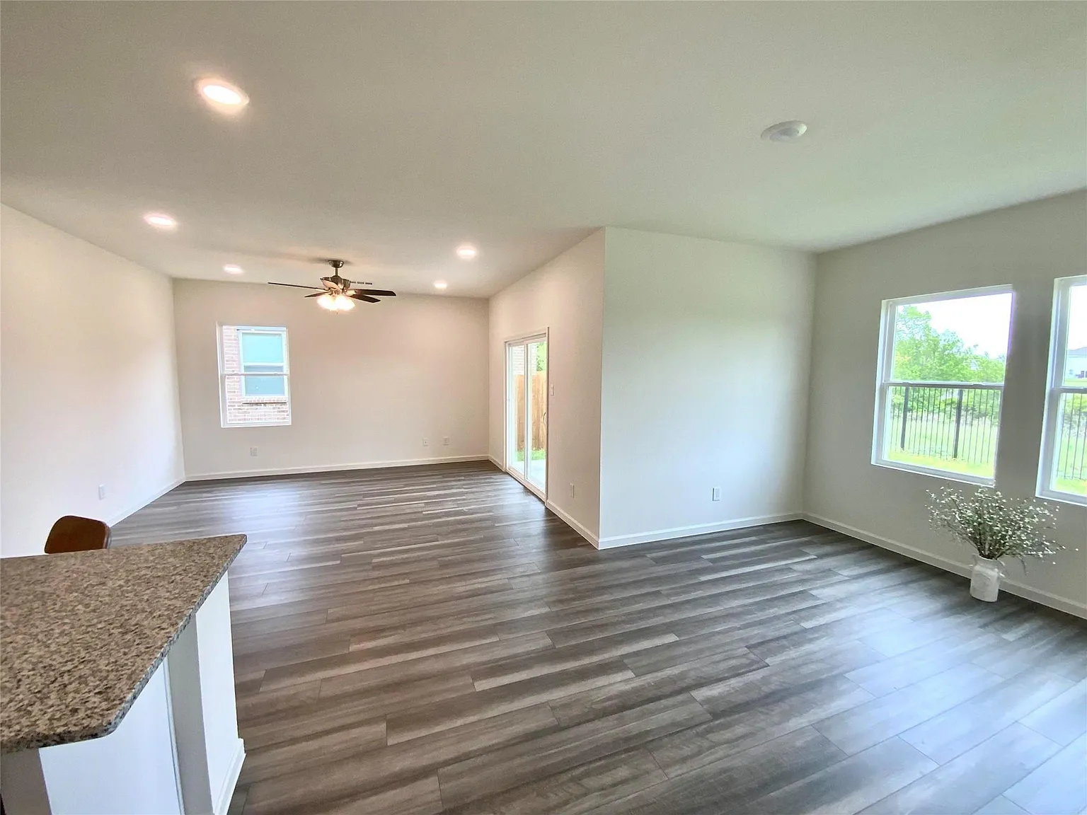 8248 Muscovy Dr — Photo 3