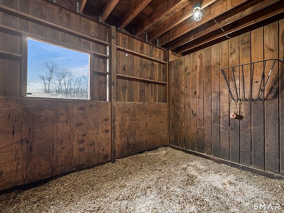 5th image of 76 Cowles Road