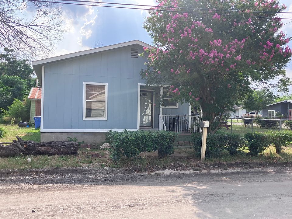 1st image of 1322 N San Marcos St