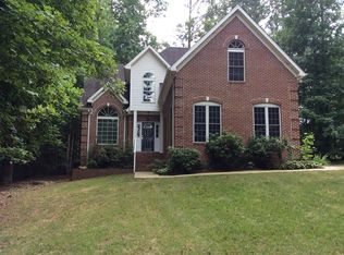 8001 Lakeshore Dr, Garner, NC 27529